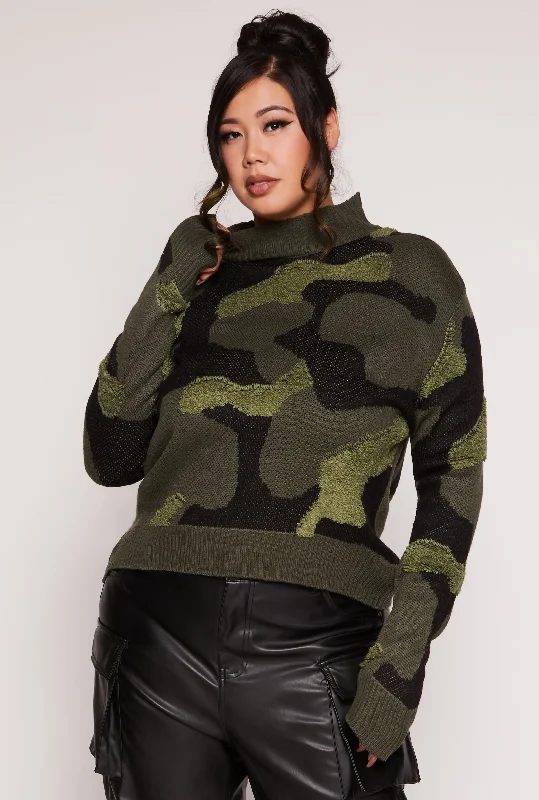 bold striped cashmere pullover sweater -Plus Size Camo Boucle Detail Pullover Sweater