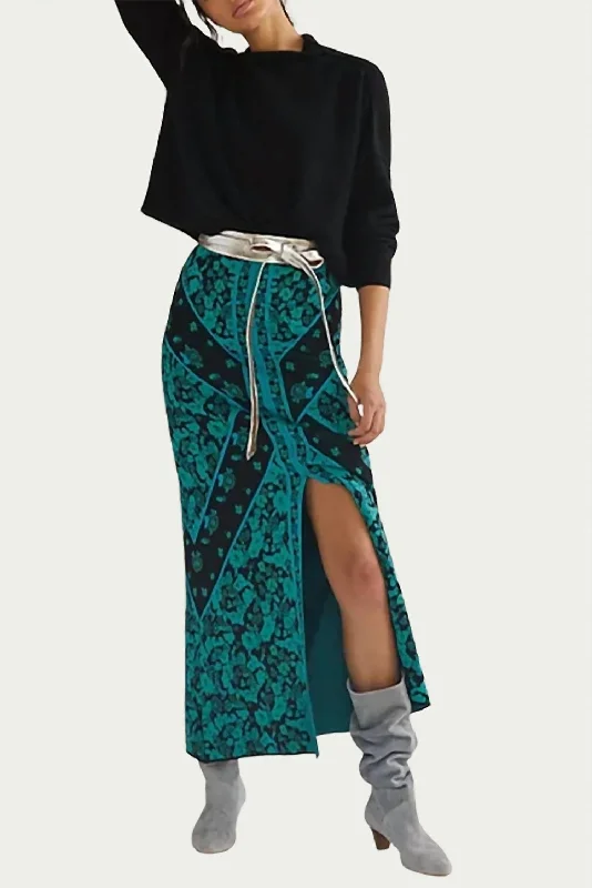 stretchy pencil skirts -Floral Knit Midi Skirt In Green