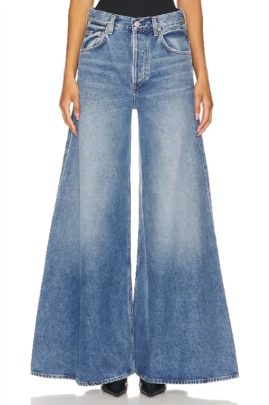 lightweight cargo pants -Amari Ultra Wide Leg Jean In Dweller