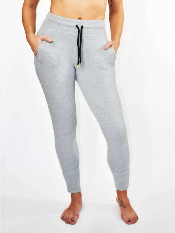 bold checkered straight leg slim pants -Contour Crop Jogger In Grey