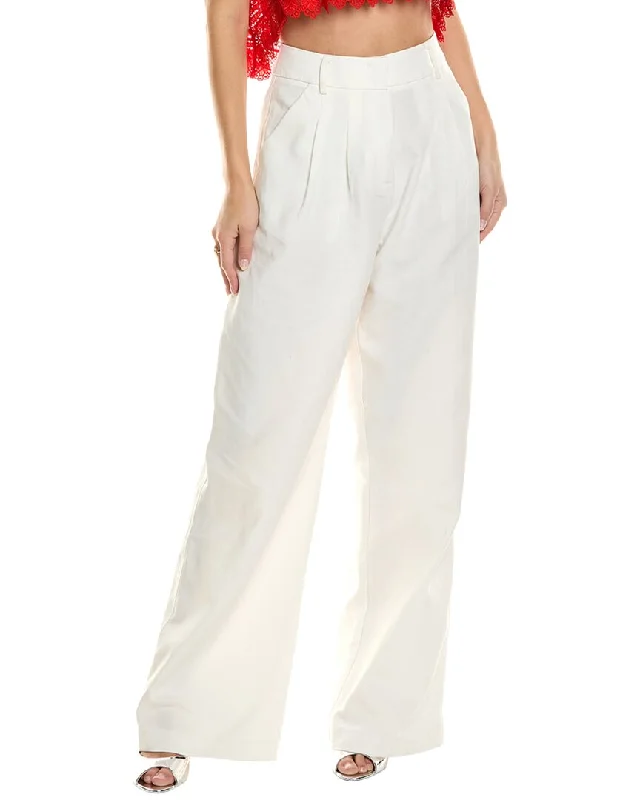 casual weekend straight leg slim pants -FARM Rio Pleated Pant