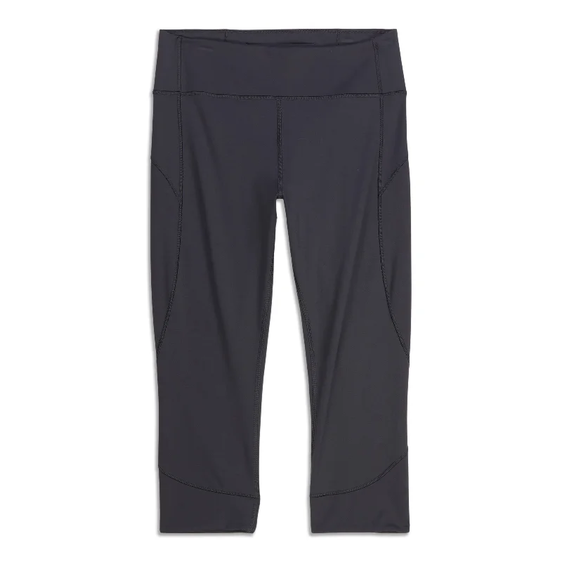 relaxed fit track pants -In Movement Crop - Resale