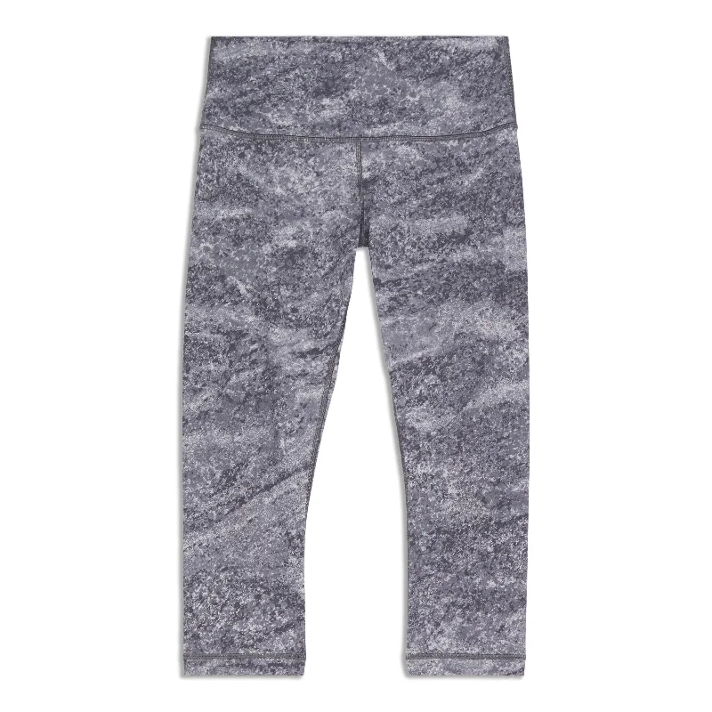 sustainable denim pants -Wunder Under High Rise Crop - Resale